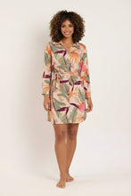 Carica l'immagine nel visualizzatore di Gallery, Model Front: Rio De Sol Camicia Oasis Chemise
