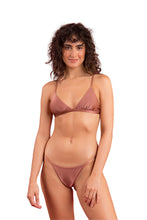 Carica l'immagine nel visualizzatore di Gallery, Model Front: Rio De Sol Reggiseno Top Shimmer-Copper Tri-Fixo
