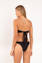 Carica l'immagine nel visualizzatore di Gallery, Model Back: Rio De Sol Slip Bottom Shimmer-Black Leblon
