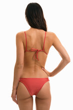 Carica l'immagine nel visualizzatore di Gallery, Model Back: Rio De Sol Slip Bottom Madras Dupla Face
