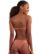 Carica l'immagine nel visualizzatore di Gallery, Image 07: Rio De Sol Completo Set Shimmer-Copper Bandeau-Joy Essential
