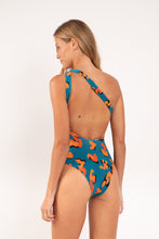 Carica l'immagine nel visualizzatore di Gallery, Model Back: Rio De Sol Intero Luma Sienna
