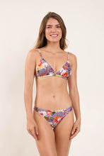 Carica l'immagine nel visualizzatore di Gallery, Model Front: Rio De Sol Slip Bottom Garden-Flower Essential-Comfy
