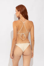 Carica l'immagine nel visualizzatore di Gallery, Model Back: Rio De Sol Reggiseno Top Solar-Off Tri-Aya
