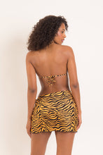 Carica l'immagine nel visualizzatore di Gallery, Model Back: Rio De Sol Gonna Da Spiaggia Wild-Orange Skirt-Knot
