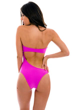 Carica l'immagine nel visualizzatore di Gallery, Model Back: Rio De Sol Intero Pink Body-Rio
