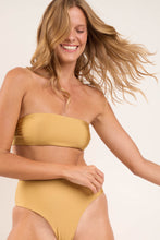 Carica l&#39;immagine nel visualizzatore di Gallery, Bottom Fluity-Dourado Hotpants
