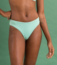 Carica l&#39;immagine nel visualizzatore di Gallery, Bottom Malibu-Menta Essential-Comfy
