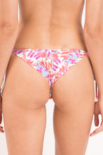 Carica l&#39;immagine nel visualizzatore di Gallery, Bottom Splash Cheeky-Tie
