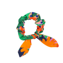 Carica l&#39;immagine nel visualizzatore di Gallery, Delight Scrunchie
