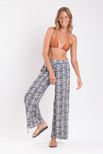 Carica l&#39;immagine nel visualizzatore di Gallery, Ikat Wide Pants
