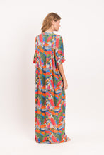 Carica l&#39;immagine nel visualizzatore di Gallery, Jungle Long Dress
