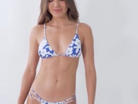 Carica e avvia il video nel visualizzatore di galleria, Video: Wednesday In Hawaii By Rio De Sol Slip Bottom Pua-Pacifica Isla
