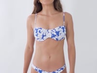 Carica e avvia il video nel visualizzatore di galleria, Video: Rio De Sol Reggiseno Top Pua-Pacifica Coral
