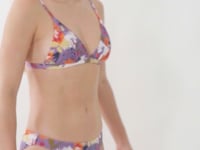 Carica e avvia il video nel visualizzatore di galleria, Video: Rio De Sol Slip Bottom Garden-Flower Essential-Comfy
