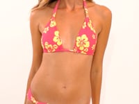 Carica e avvia il video nel visualizzatore di galleria, Video: Wednesday In Hawaii By Rio De Sol Reggiseno Top Pua-Guava Mel
