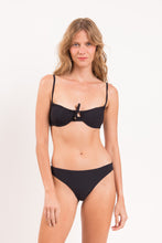 Carica l&#39;immagine nel visualizzatore di Gallery, Model Front: Rio De Sol Slip Bottom Dots-Black Essential-Comfy
