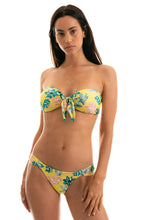 Carica l&#39;immagine nel visualizzatore di Gallery, Model Front: Rio De Sol Slip Bottom Florescer Bandeau
