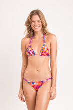 Carica l&#39;immagine nel visualizzatore di Gallery, Model Front: Rio De Sol Slip Bottom Funny Essential-Rev
