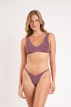 Carica l&#39;immagine nel visualizzatore di Gallery, Model Front: Rio De Sol Slip Bottom Malibu-Ebano Kiara
