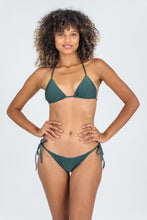 Carica l&#39;immagine nel visualizzatore di Gallery, Model Front: Rio De Sol Slip Bottom Palace Ibiza-Comfy
