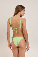 Carica l&#39;immagine nel visualizzatore di Gallery, Model Back: Rio De Sol Slip Bottom Sand-Menta Lacinho
