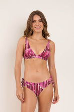 Carica l&#39;immagine nel visualizzatore di Gallery, Model Front: Rio De Sol Slip Bottom Shade Madrid
