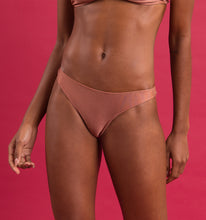 Carica l&#39;immagine nel visualizzatore di Gallery, Image 09: Rio De Sol Slip Bottom Shimmer-Copper Essential
