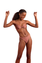 Carica l&#39;immagine nel visualizzatore di Gallery, Image 04: Rio De Sol Slip Bottom Shimmer-Copper Nice-Fio
