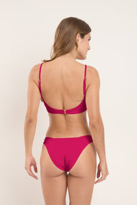 Model Back: Rio De Sol Slip Bottom Shimmer-Desejo Essential-Comfy