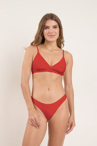 Model Front: Rio De Sol Slip Bottom Shimmer-Liquor Essential-Comfy