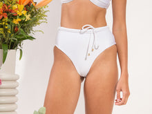Carica l&#39;immagine nel visualizzatore di Gallery, Image 13: Rio De Sol Slip Bottom Shimmer-White Belted-High-Waist

