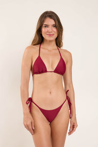 Model Front: Rio De Sol Slip Bottom Touch-Carmim Cheeky-Tie