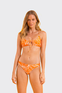 Model Front: Rio De Sol Slip Bottom Trail-Orange Essential-Comfy