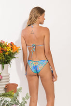 Carica l&#39;immagine nel visualizzatore di Gallery, Model Back: Rio De Sol Slip Bottom Treetop Frufru-Comfy
