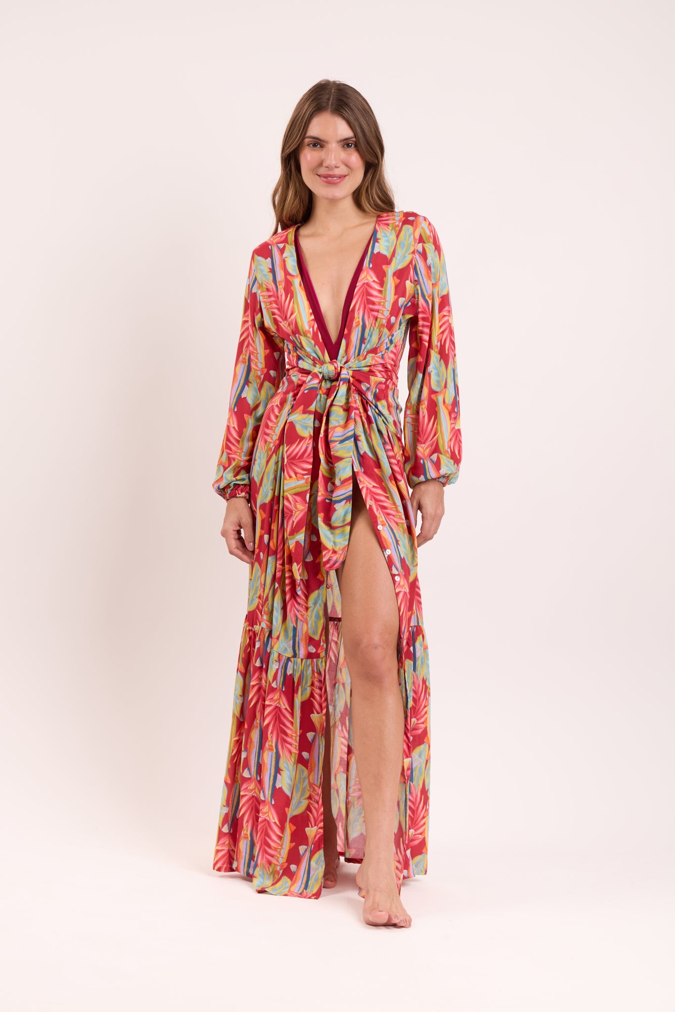 Model Front: Rio De Sol Vestito Da Spiaggia Sea-Bloom Long Dress Verona
