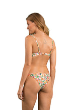 Carica l&#39;immagine nel visualizzatore di Gallery, Model Back: Rio De Sol Completo Set Boho Bandeau-Joy Leblon
