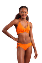 Carica l&#39;immagine nel visualizzatore di Gallery, Model Front: Rio De Sol Reggiseno Top Dots-Orange Kate
