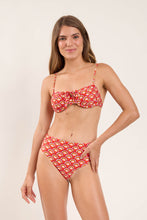 Carica l&#39;immagine nel visualizzatore di Gallery, Model Front: Rio De Sol Reggiseno Top Floral-Scales Balconet-Tie
