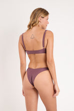 Carica l&#39;immagine nel visualizzatore di Gallery, Model Back: Rio De Sol Reggiseno Top Malibu-Ebano Agnes
