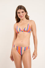 Carica l&#39;immagine nel visualizzatore di Gallery, Model Front: Rio De Sol Reggiseno Top Stripes Tri-Fixo
