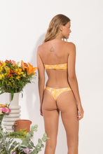 Carica l&#39;immagine nel visualizzatore di Gallery, Model Back: Rio De Sol Reggiseno Top Sunny-Forest Bandeau-Reto
