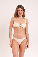 Carica l&#39;immagine nel visualizzatore di Gallery, Model Front: Rio De Sol Reggiseno Top Touch-Natural Bandeau-Joy
