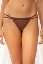 Carica l'immagine nel visualizzatore di Gallery, Gallery: Wednesday In Hawaii By Rio De Sol Slip Bottom Coco Isla
