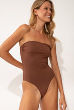 Carica l'immagine nel visualizzatore di Gallery, Image 07: Wednesday In Hawaii By Rio De Sol Intero Coco Aloha
