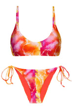 Carica l&#39;immagine nel visualizzatore di Gallery, Set Tiedye-Red Bralette Ibiza-Comfy
